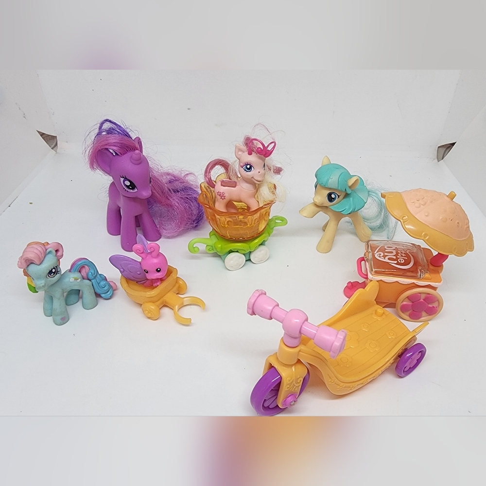My Little Pony Accessories and ponies lot